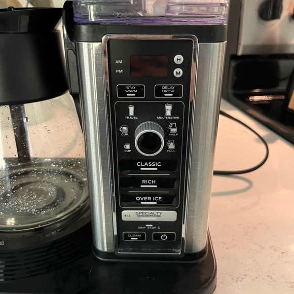 Ninja CM401 Coffee Maker - Picture 6 of 9